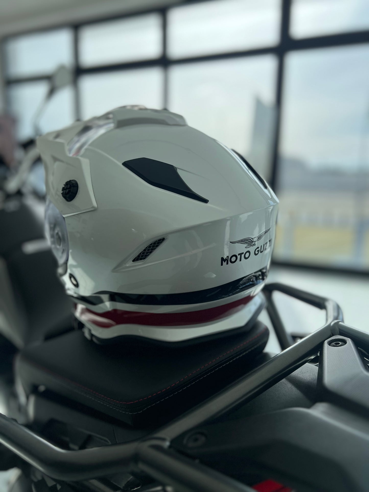 CASCO INTEGRALE ORIGINALE MOTO GUZZI ADVENTURE TOURING BIANCO - V7 / V9 / V85 TT